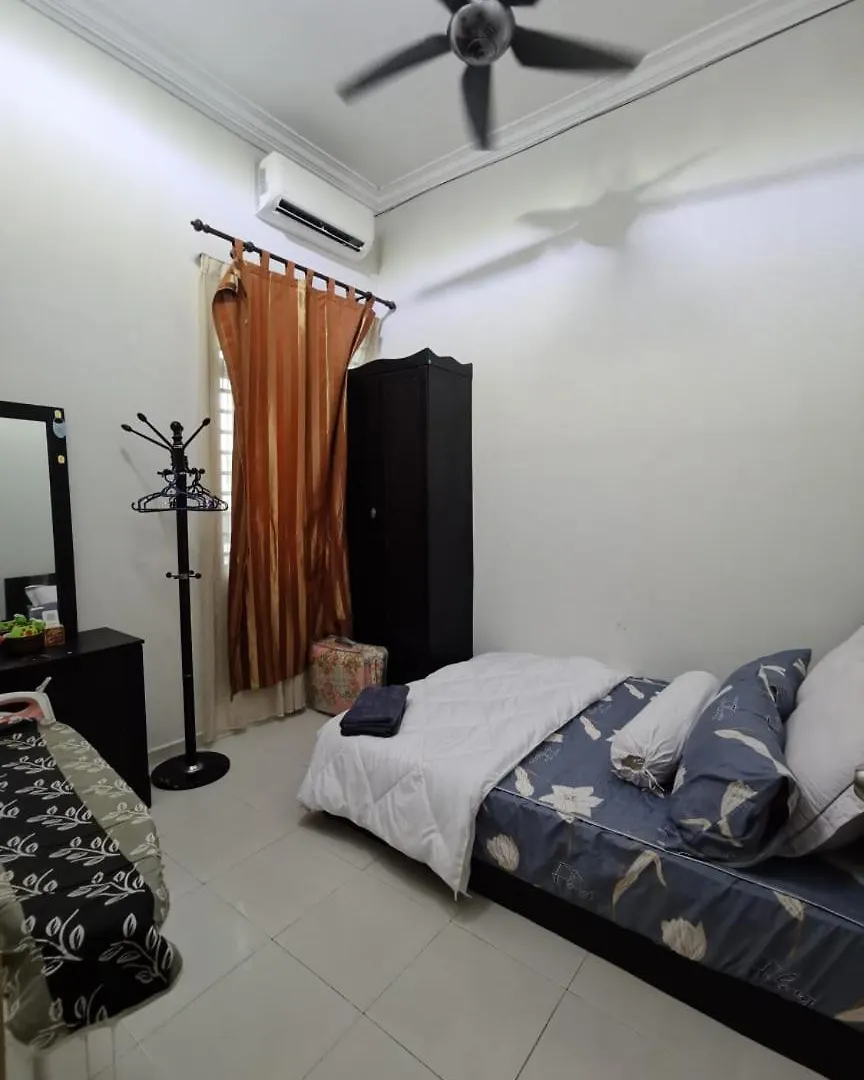 Dalyahomestay Malacca 0*,  Malasia